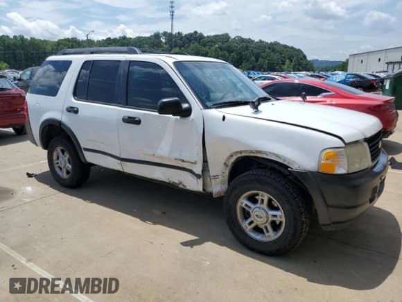 ✅ 2005 Ford Explorer XLS • VIN: 1FMZU62K65UB20376 • Lot: 63656195. Listed on Copart with 170,219 mi. Free auction sales archive from the USA and detailed vehicle history report at DreamBid. Image 4.