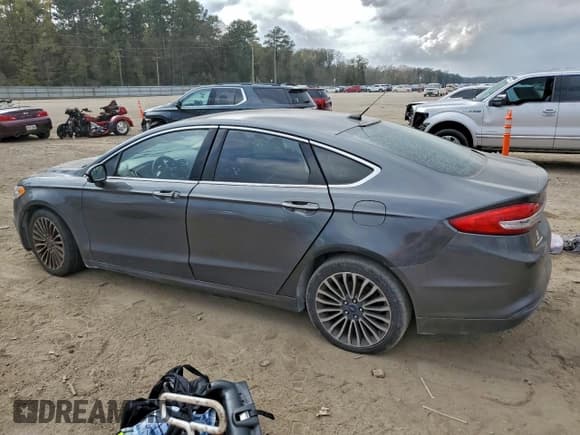 ✅ 2017 Ford Fusion SE • VIN: 3FA6P0HD0HR247887 • Lot: 94293065. Listed on Copart with 139,607 mi. Free auction sales archive from the USA and detailed vehicle history report at DreamBid. Image 2.