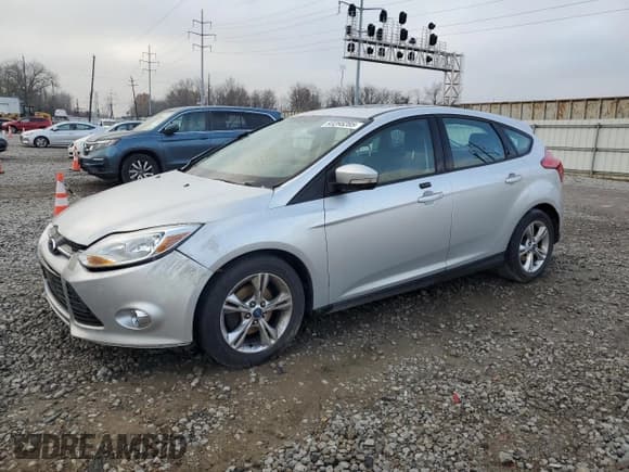 ✅ 2012 Ford Focus SE • VIN: 1FAHP3K23CL188553 • Lot: 93265285. Wystawiony na Copart z przebiegiem 63 010 mil. Bezpłatny archiwum sprzedaży aukcyjnych z USA i szczegółowy raport historii pojazdu na DreamBid. Zdjęcie 1.