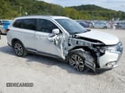 ✅ 2016 Mitsubishi Outlander GT • VIN: JA4JZ4AX9GZ032913 • Lot: 80810635. Listed on Copart with 111,530 mi. Free auction sales archive from the USA and detailed vehicle history report at DreamBid. Image 4.