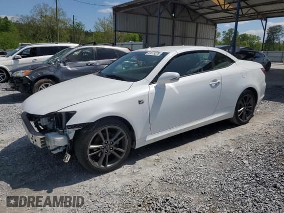 ✅ 2014 Lexus IS 250 C • VIN: JTHFF2C25E2530315 • Lot: 52079275. Listed on Copart with 122,386 mi. Free auction sales archive from the USA and detailed vehicle history report at DreamBid. Image 1.