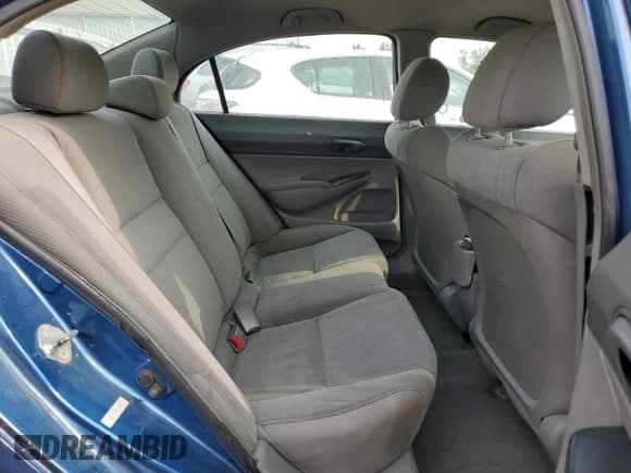 ✅ 2010 Honda Civic DX-G • VIN: 2HGFA1F43AH003531 • Лот: 64272215. Опубликован ранее на Copart с пробегом 280 377 миль. Бесплатный доступ к архиву аукционных продаж из США и подробный отчёт об истории автомобиля на DreamBid. Изображение 10.