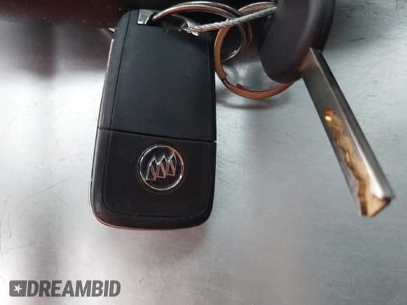 ✅ 2012 Buick LaCrosse Premium 1 • VIN: 1G4GD5ER0CF334792 • Lot: 42682321. Wystawiony na IAAI z przebiegiem 133 692 mil. Bezpłatny archiwum sprzedaży aukcyjnych z USA i szczegółowy raport historii pojazdu na DreamBid. Zdjęcie 11.