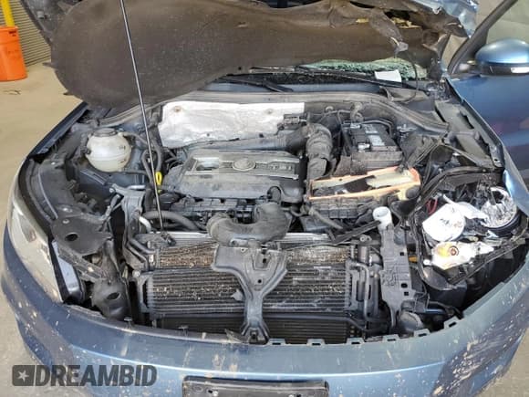 ✅ 2017 Volkswagen Tiguan S • VIN: WVGBV7AX7HK045463 • Lot: 68491925. Wystawiony na Copart z przebiegiem 74 210 mil. Bezpłatny archiwum sprzedaży aukcyjnych z USA i szczegółowy raport historii pojazdu na DreamBid. Zdjęcie 12.