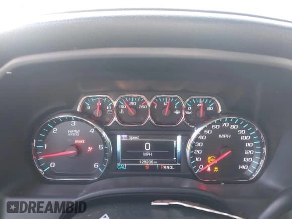 ✅ 2017 GMC Sierra 1500 • VIN: 3GTU1NEC9HG279616 • Lot: 41789078. Wystawiony na IAAI z przebiegiem 125 236 mil. Bezpłatny archiwum sprzedaży aukcyjnych z USA i szczegółowy raport historii pojazdu na DreamBid. Zdjęcie 7.