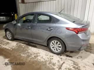 2019 Hyundai Accent SE z VIN 3KPC24A3XKE076424, wystawiony jako Copart lot #43078464 z przebiegiem 85 306 mil mil oraz . Historia ofert i sprzedaży dostępna na DreamBid. Obrazek 2.