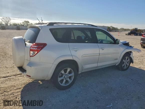✅ 2011 Toyota RAV4 Limited • VIN: 2T3YF4DV9BW100997 • Lot: 94441985. Listed on Copart with 171,016 mi. Free auction sales archive from the USA and detailed vehicle history report at DreamBid. Image 3.