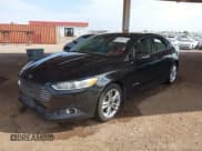 ✅ 2016 Ford Fusion SE Hybrid • VIN: 3FA6P0LU3GR127202 • Lot: 43061240. Wystawiony na IAAI z przebiegiem 196 916 mil. Bezpłatny archiwum sprzedaży aukcyjnych z USA i szczegółowy raport historii pojazdu na DreamBid. Zdjęcie 2.