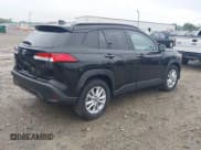 ✅ 2023 Toyota Corolla Cross LE • VIN: 7MUCAAAG0PV053404 • Лот: 42318679. Опубликован ранее на IAAI с пробегом 34 969 миль. Бесплатный доступ к архиву аукционных продаж из США и подробный отчёт об истории автомобиля на DreamBid. Изображение 4.