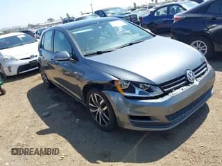 ✅ 2016 Volkswagen Golf TSI S • VIN: 3VW217AUXGM001662 • Lot: 42515745. Wystawiony na IAAI z przebiegiem 61 904 mil. Bezpłatny archiwum sprzedaży aukcyjnych z USA i szczegółowy raport historii pojazdu na DreamBid. Zdjęcie 1.
