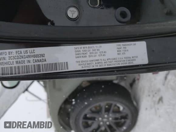 ✅ 2021 Dodge Challenger GT • VIN: 2C3CDZKG4MH665392 • Lot: 38539993. Wystawiony na Copart z przebiegiem 14 449 mil. Bezpłatny archiwum sprzedaży aukcyjnych z USA i szczegółowy raport historii pojazdu na DreamBid. Zdjęcie 12.