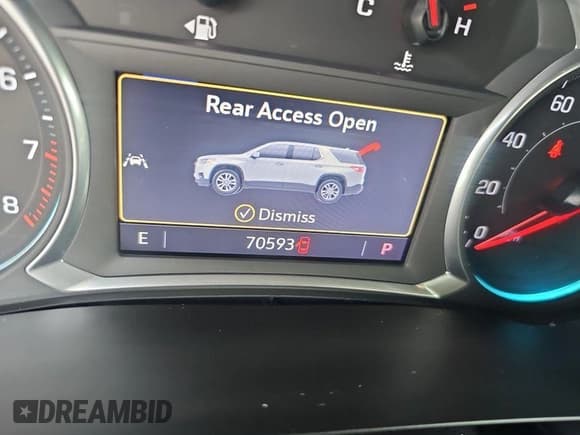 ✅ 2022 Chevrolet Traverse LT • VIN: 1GNERHKW7NJ120625 • Lot: 42849618. Wystawiony na IAAI z przebiegiem 70 587 mil. Bezpłatny archiwum sprzedaży aukcyjnych z USA i szczegółowy raport historii pojazdu na DreamBid. Zdjęcie 1.