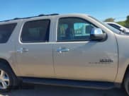 ✅ 2012 Chevrolet Suburban LT • VIN: 1GNSKJE77CR302438 • Lot: 43601904. Listed on IAAI with 162,986 mi. Free auction sales archive from the USA and detailed vehicle history report at DreamBid. Image 13.