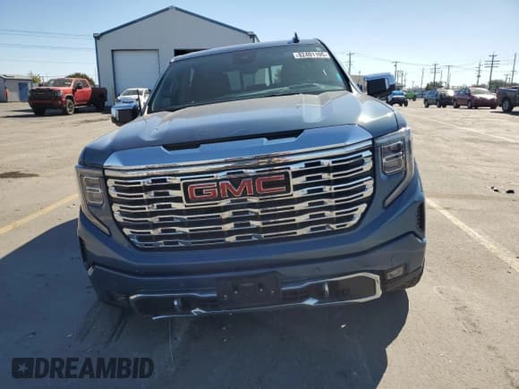 ✅ 2024 GMC Sierra 1500 Denali • VIN: 1GTUUGE81RZ311930 • Лот: 82401105. Опубликован ранее на Copart с пробегом 20 922 миль. Бесплатный доступ к архиву аукционных продаж из США и подробный отчёт об истории автомобиля на DreamBid. Изображение 5.