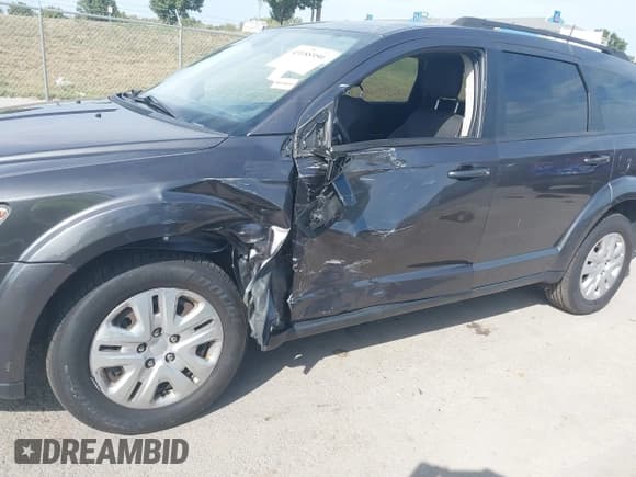 ✅ 2018 Dodge Journey SXT • VIN: 3C4PDCBG0JT522355 • Lot: 43188950. Wystawiony na IAAI z przebiegiem 146 471 mil. Bezpłatny archiwum sprzedaży aukcyjnych z USA i szczegółowy raport historii pojazdu na DreamBid. Zdjęcie 6.