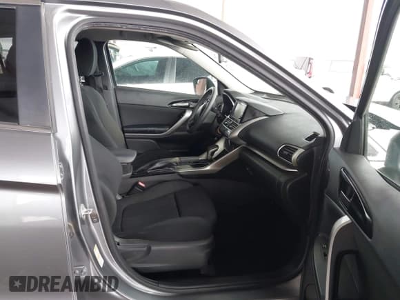 ✅ 2019 Mitsubishi Eclipse Cross ES • VIN: JA4AS3AA3KZ040959 • Lot: 43259035. Listed on IAAI with 85,863 mi. Free auction sales archive from the USA and detailed vehicle history report at DreamBid. Image 5.