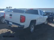 ✅ 2019 Chevrolet Silverado 1500 LT • VIN: 2GCRCPEC8K1128679 • Lot: 43476206. Wystawiony na IAAI z przebiegiem 120 021 mil. Bezpłatny archiwum sprzedaży aukcyjnych z USA i szczegółowy raport historii pojazdu na DreamBid. Zdjęcie 4.