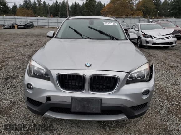 ✅ 2015 BMW X1 xDrive28i • VIN: WBAVL1C53FVY25890 • Lot: 82711785. Listed on Copart with 65,683 mi. Free auction sales archive from the USA and detailed vehicle history report at DreamBid. Image 5.