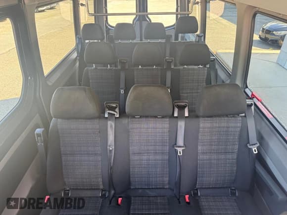 ✅ 2016 Mercedes-Benz Sprinter • VIN: 8BRPE8DD9GE126848 • Lot: 58771745. Listed on Copart with 92,945 mi. Free auction sales archive from the USA and detailed vehicle history report at DreamBid. Image 9.