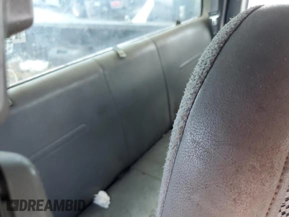 ✅ 2003 Ford F-250 XL • VIN: 1FTNX20P13EC51496 • Lot: 64813615. Listed on Copart with Not provided. Free auction sales archive from the USA and detailed vehicle history report at DreamBid. Image 10.