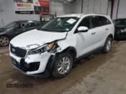 ✅ 2016 Kia Sorento LX • VIN: 5XYPGDA38GG081912 • Лот: 43265575. Опубликован ранее на IAAI с пробегом 81 102 миль. Бесплатный доступ к архиву аукционных продаж из США и подробный отчёт об истории автомобиля на DreamBid. Изображение 2.