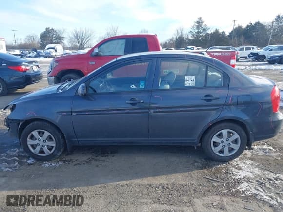 ✅ 2008 Hyundai Accent GLS • VIN: KMHCN46C38U232647 • Лот: 41261215. Опубликован ранее на IAAI с пробегом 191 924 миль. Бесплатный доступ к архиву аукционных продаж из США и подробный отчёт об истории автомобиля на DreamBid. Изображение 14.