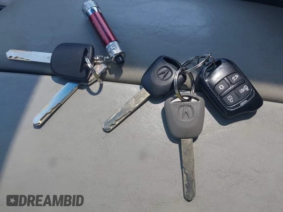 ✅ 2009 Acura MDX Technology • VIN: 2HNYD28409H506084 • Lot: 42980871. Wystawiony na IAAI z przebiegiem 183 281 mil. Bezpłatny archiwum sprzedaży aukcyjnych z USA i szczegółowy raport historii pojazdu na DreamBid. Zdjęcie 11.