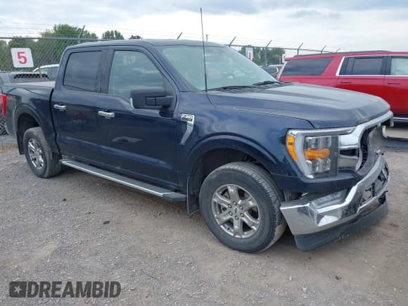 ✅ 2022 Ford F-150 XL • VIN: 1FTFW1E51NFB55812 • Лот: 43266067. Опубликован ранее на IAAI с пробегом 29 750 миль. Бесплатный доступ к архиву аукционных продаж из США и подробный отчёт об истории автомобиля на DreamBid. Изображение 1.