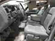 2006 Dodge 3500 SLT z VIN 3D7LX38C66G240110, wystawiony jako Copart lot #83645434 z przebiegiem 219 978 mil mil oraz Czysty tytuł • Clean title. Historia ofert i sprzedaży dostępna na DreamBid. Obrazek 7.