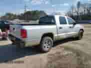 2007 Dodge Dakota ST z VIN 1D7HW28P17S184237, wystawiony jako Copart lot #43230605 z przebiegiem 151 993 mil mil oraz Czysty tytuł • Clean title. Historia ofert i sprzedaży dostępna na DreamBid. Obrazek 3.