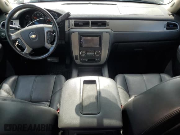 ✅ 2013 Chevrolet Silverado 2500HD LTZ • VIN: 1GC1KYCG1DF187306 • Lot: 81920074. Listed on Copart with 99,512 mi. Free auction sales archive from the USA and detailed vehicle history report at DreamBid. Image 8.