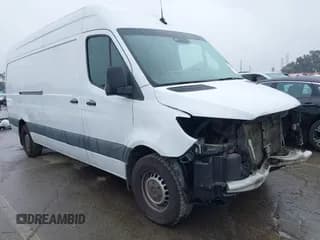 ✅ 2020 Mercedes-Benz Sprinter Cargo • VIN: W1W4ECHY2LT042904 • Lot: 41567553. Listed on IAAI with 218,889 mi. Free auction sales archive from the USA and detailed vehicle history report at DreamBid. Image 1.