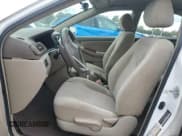 ✅ 2008 Toyota Corolla LE • VIN: 2T1BR32E58C890361 • Lot: 86888045. Wystawiony na Copart z przebiegiem 182 404 mil. Bezpłatny archiwum sprzedaży aukcyjnych z USA i szczegółowy raport historii pojazdu na DreamBid. Zdjęcie 7.