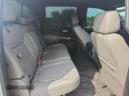 ✅ 2019 Chevrolet Silverado 1500 LTZ • VIN: 1GCUYGEL3KZ180689 • Lot: 81841185. Wystawiony na Copart z przebiegiem 116 046 mil. Bezpłatny archiwum sprzedaży aukcyjnych z USA i szczegółowy raport historii pojazdu na DreamBid. Zdjęcie 10.