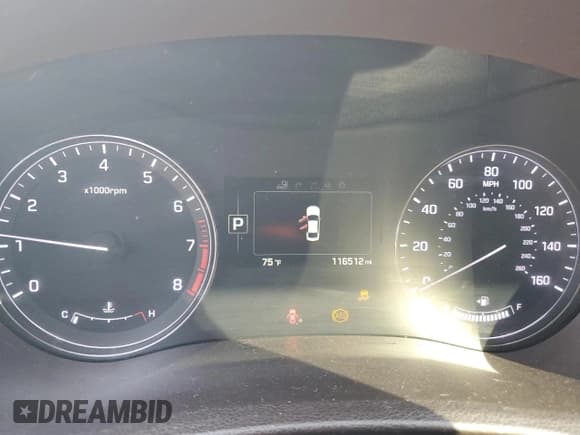 ✅ 2015 Hyundai Genesis 3.8L • VIN: KMHGN4JE2FU090783 • Lot: 86886204. Wystawiony na Copart z przebiegiem 116 512 mil. Bezpłatny archiwum sprzedaży aukcyjnych z USA i szczegółowy raport historii pojazdu na DreamBid. Zdjęcie 9.