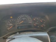 ✅ 2003 Chevrolet Silverado 2500HD LS • VIN: 1GCHC29133E180793 • Лот: 72180174. Опубликован ранее на Copart с пробегом Не указан. Бесплатный доступ к архиву аукционных продаж из США и подробный отчёт об истории автомобиля на DreamBid. Изображение 9.