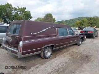 ✅ 1991 Cadillac Brougham • VIN: 1G6DW54E3MR719461 • Лот: 43164754. Опубликован ранее на IAAI с пробегом 78 105 миль. Бесплатный доступ к архиву аукционных продаж из США и подробный отчёт об истории автомобиля на DreamBid. Изображение 4.
