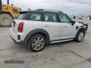 ✅ 2022 MINI Countryman Cooper • VIN: WMZ23BR08N3N58781 • Lot: 63471815. Listed on Copart with 78,370 mi. Free auction sales archive from the USA and detailed vehicle history report at DreamBid. Image 3.