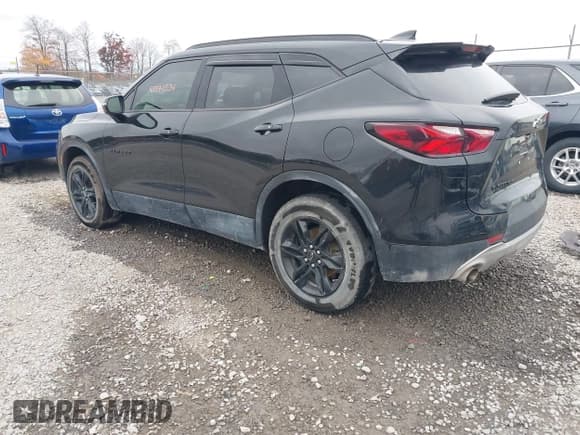 ✅ 2020 Chevrolet Blazer LT • VIN: 3GNKBHR4XLS682705 • Lot: 43540534. Listed on IAAI with 133,416 mi. Free auction sales archive from the USA and detailed vehicle history report at DreamBid. Image 3.