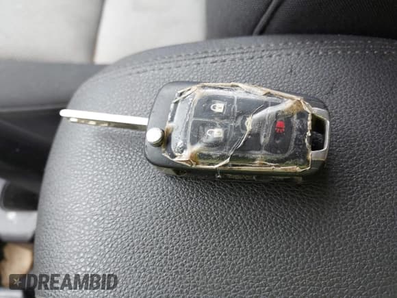 ✅ 2016 Chevrolet Cruze LS • VIN: 1G1PB5SGXG7173440 • Lot: 42995735. Listed on IAAI with 122,550 mi. Free auction sales archive from the USA and detailed vehicle history report at DreamBid. Image 11.