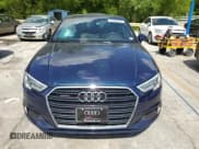 ✅ 2019 Audi A3 Premium • VIN: WAUBEGFF0K1017700 • Lot: 61248285. Wystawiony na Copart z przebiegiem 85 054 mil. Bezpłatny archiwum sprzedaży aukcyjnych z USA i szczegółowy raport historii pojazdu na DreamBid. Zdjęcie 5.