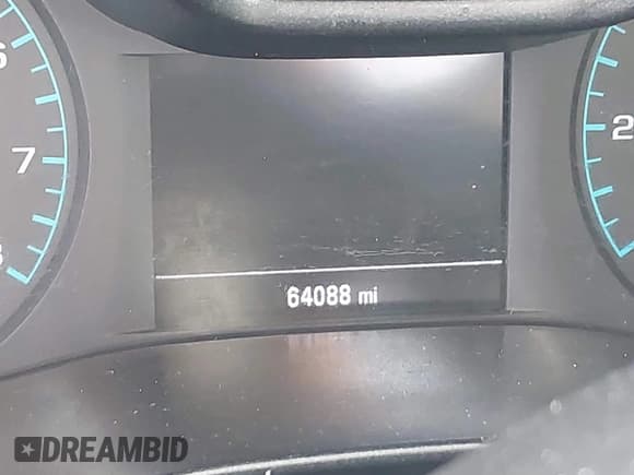 ✅ 2019 Chevrolet Colorado 2WD Work Truck • VIN: 1GCGSBEA3K1177533 • Lot: 41603752. Wystawiony na IAAI z przebiegiem 64 088 mil. Bezpłatny archiwum sprzedaży aukcyjnych z USA i szczegółowy raport historii pojazdu na DreamBid. Zdjęcie 14.