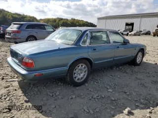 ✅ 2000 Jaguar XJ • VIN: SAJDA14C4YLF17633 • Лот: 74607544. Опубликован ранее на Copart с пробегом 89 114 миль. Бесплатный доступ к архиву аукционных продаж из США и подробный отчёт об истории автомобиля на DreamBid. Изображение 3.
