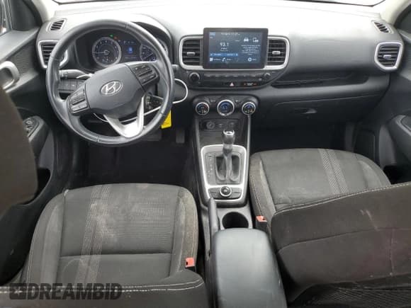 ✅ 2020 Hyundai Venue SEL • VIN: KMHRC8A31LU033023 • Lot: 51805345. Listed on Copart with 50,974 mi. Free auction sales archive from the USA and detailed vehicle history report at DreamBid. Image 8.