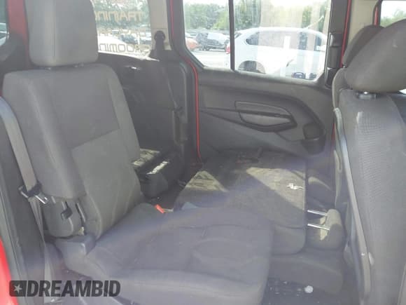 ✅ 2014 Ford Transit Connect XLT • VIN: NM0GS9F73E1147073 • Lot: 42231403. Listed on IAAI with 128,317 mi. Free auction sales archive from the USA and detailed vehicle history report at DreamBid. Image 8.
