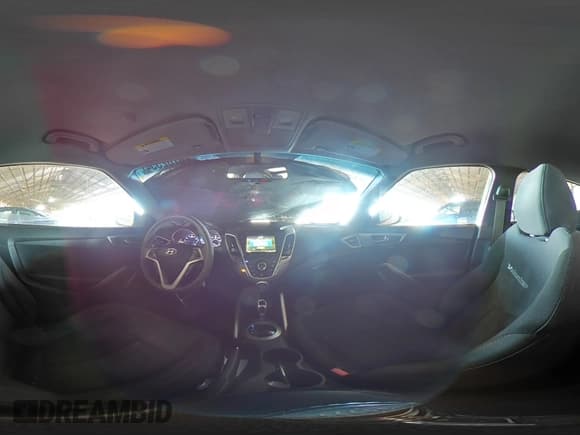 ✅ 2013 Hyundai Veloster w/Black Int • VIN: KMHTC6AD5DU088675 • Lot: 78702554. Wystawiony na Copart z przebiegiem 127 879 mil. Bezpłatny archiwum sprzedaży aukcyjnych z USA i szczegółowy raport historii pojazdu na DreamBid. Zdjęcie 13.