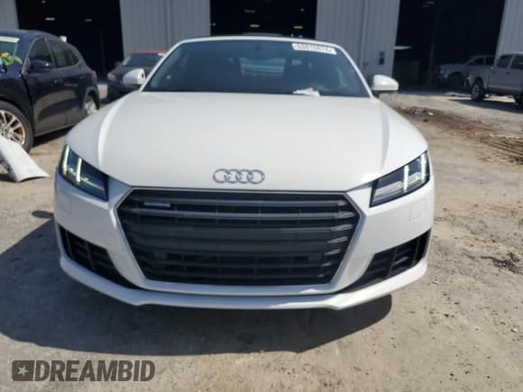✅ 2017 Audi TT Roadster • VIN: TRUT5CFV0H1006606 • Lot: 63815674. Listed on Copart with 20,485 mi. Free auction sales archive from the USA and detailed vehicle history report at DreamBid. Image 5.