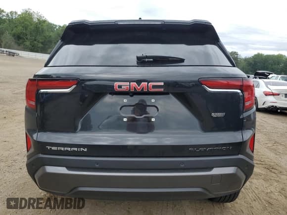 ✅ 2025 GMC Terrain FWD Elevation • VIN: 3GKALMEG8SL296744 • Lot: 67678285. Wystawiony na Copart z przebiegiem 6 464 mil. Bezpłatny archiwum sprzedaży aukcyjnych z USA i szczegółowy raport historii pojazdu na DreamBid. Zdjęcie 6.