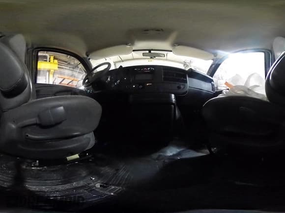 ✅ 2014 Chevrolet Express Cargo • VIN: 1GCSGAFX0E1112670 • Lot: 38943752. Wystawiony na IAAI z przebiegiem 75 527 mil. Bezpłatny archiwum sprzedaży aukcyjnych z USA i szczegółowy raport historii pojazdu na DreamBid. Zdjęcie 19.