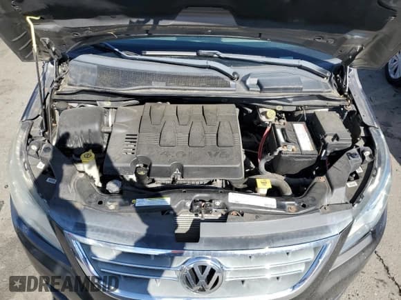 ✅ 2010 Volkswagen Routan SEL • VIN: 2V4RW5DX7AR424296 • Лот: 47388935. Опубликован ранее на Copart с пробегом 125 264 миль. Бесплатный доступ к архиву аукционных продаж из США и подробный отчёт об истории автомобиля на DreamBid. Изображение 12.